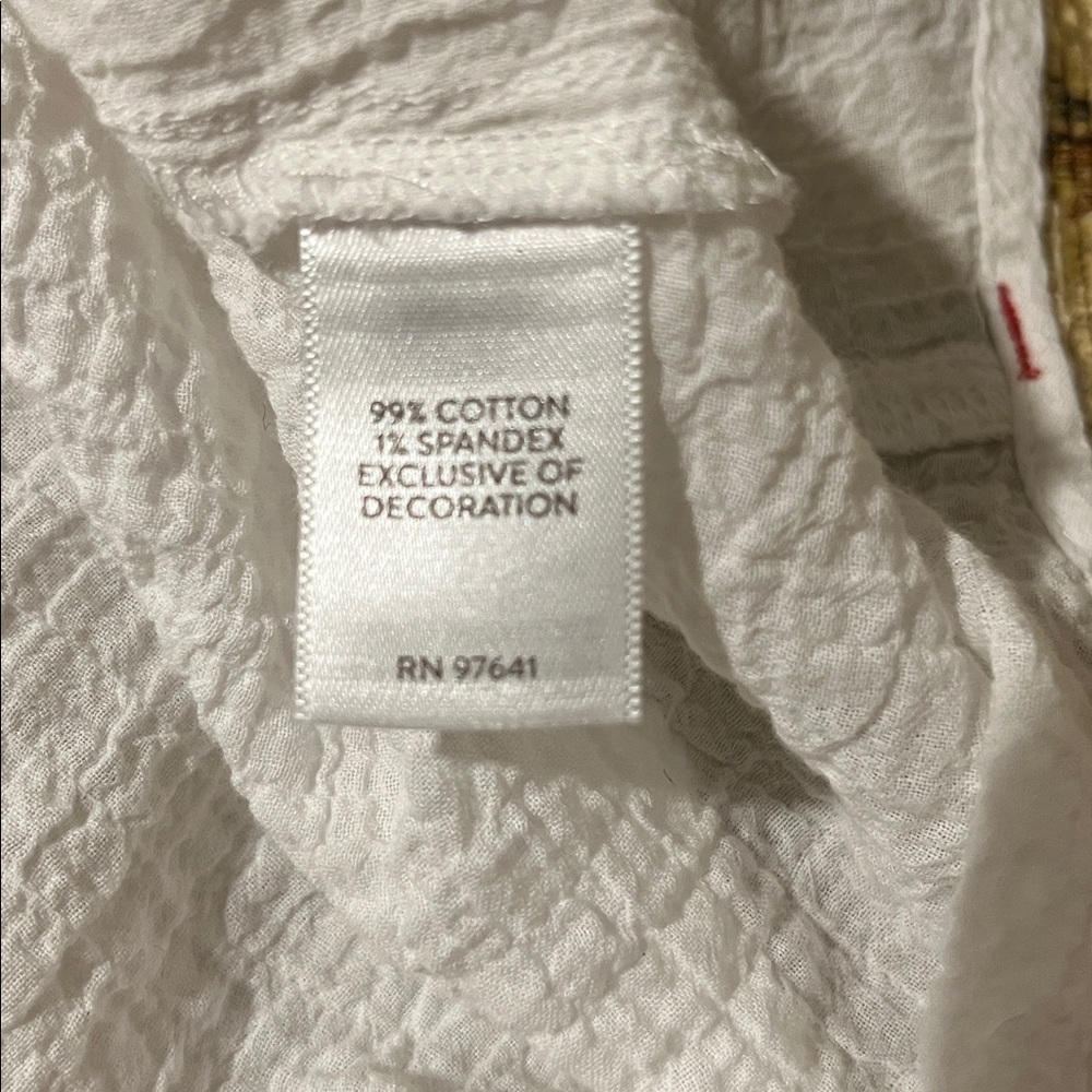 J Jill cotton top size m petite with embroidery - Picture 5 of 8